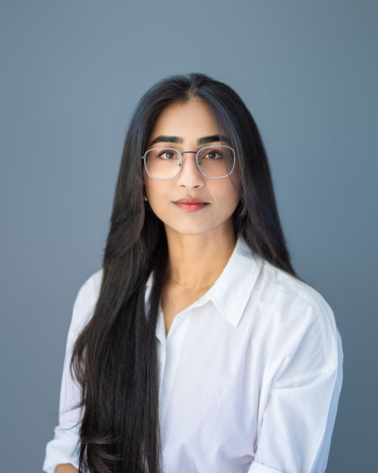 Zonaira Chaudhry, Psychotherapist, MSW, RSW